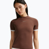 Dámske tričko Nike Gloss Fitted Top light chocolate Dámske tričko Nike Gloss Fitted Top light chocolate