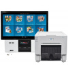 Fit Engineering DiLand Kiosk D23 | fotokiosk + DNP DS-RX1HS | tlačiareň Fit Engineering DiLand Kiosk D23 | fotokiosk + DNP DS-RX1HS | tlačiareň