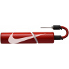 Pumpička NIKE Essential Ball Pump univerzita red-white Pumpička NIKE Essential Ball Pump univerzita red-white