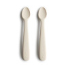 Mushie silikónová lyžička 2ks - Ivory Mushie silikónová lyžička 2ks - Ivory