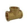 Mosadzný T-kus redukovaný 3/4“ x 1/2“ x 3/4“ vnútorné závity Mosadzný T-kus redukovaný 3/4“ x 1/2“ x 3/4“ vnútorné závity