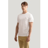 TRIČKO GANT REG SHIELD SS T-SHIRT WHITE TRIČKO GANT REG SHIELD SS T-SHIRT WHITE