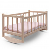 Baby Mix Drevená postieľka-kolíska pre bábiky s obliečkami Baby Mix Drevená postieľka-kolíska pre bábiky s obliečkami