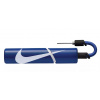 Pumpička NIKE Essential Ball Pump game royal-white Pumpička NIKE Essential Ball Pump game royal-white