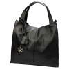 Čierna kožená kabelka Gregorio 1725 DOLLARO Shopperbag s príveskom s logom Čierna kožená kabelka Gregorio 1725 DOLLARO Shopperbag s príveskom s logom