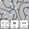 Vianočné osvetlenie EMOS 80 LED reťaz, 5,6 m, 3x AA, vonkajšie aj vnútorné, studená biela, časovač (D4FC02) Vianočné osvetlenie EMOS 80 LED reťaz, 5,6 m, 3x AA, vonkajšie aj vnútorné, studená biela, časovač (D4FC02)