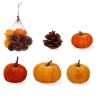 Plastová sieťka s jesennými dekoráciami ako oranžové a žlté tekvice so šiškami 5-8 cm 35637 Plastová sieťka s jesennými dekoráciami ako oranžové a žlté tekvice so šiškami 5-8 cm 35637