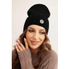 Legínovo Dámska rebrovaná čiapka z modalu a viskózy s ozdobným gombíkom béžová Farba: Čierna, Veľkosť: UNI Legínovo Dámska rebrovaná čiapka z modalu a viskózy s ozdobným gombíkom béžová Farba: Čierna, Veľkosť: UNI