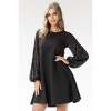 Čierne dámske šaty s flitrovanými rukávmi, A662 S Čierne dámske šaty s flitrovanými rukávmi, A662 S