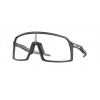 OAKLEY Sutro Matte Carbon/ Clear Photochromatic OAKLEY Sutro Matte Carbon/ Clear Photochromatic