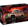 Revell Stranger Things 1985 Chevrolet K5 Blazer 1:25 Revell Stranger Things 1985 Chevrolet K5 Blazer 1:25