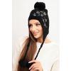 Legínovo Dámska zimná čiapka s brmbolcami K431 biela Farba: Čierna, Veľkosť: UNI Legínovo Dámska zimná čiapka s brmbolcami K431 biela Farba: Čierna, Veľkosť: UNI