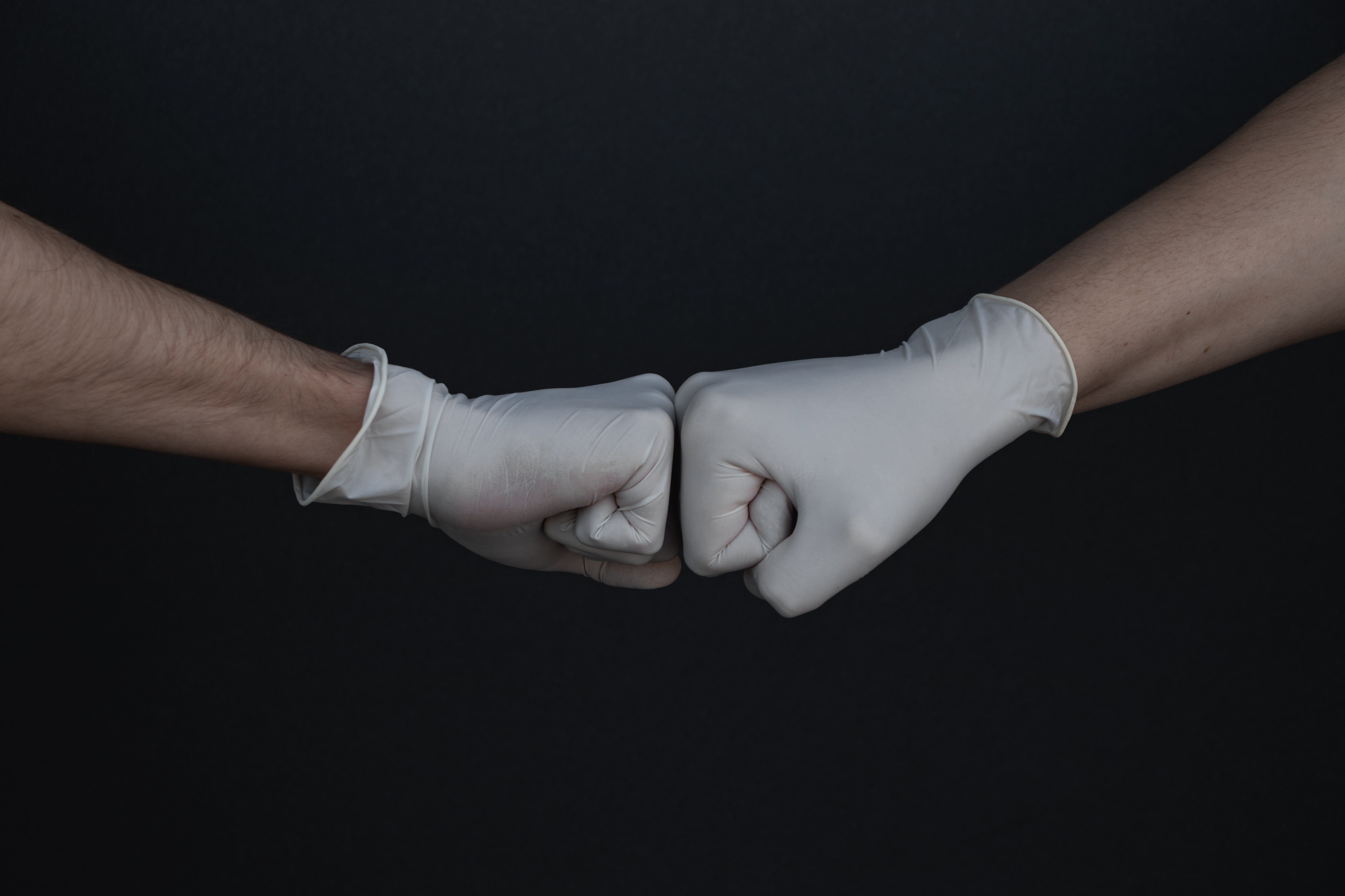 Jednorázové rukavice z přírodního latexu najdou uplatnění ve zdravotnictví