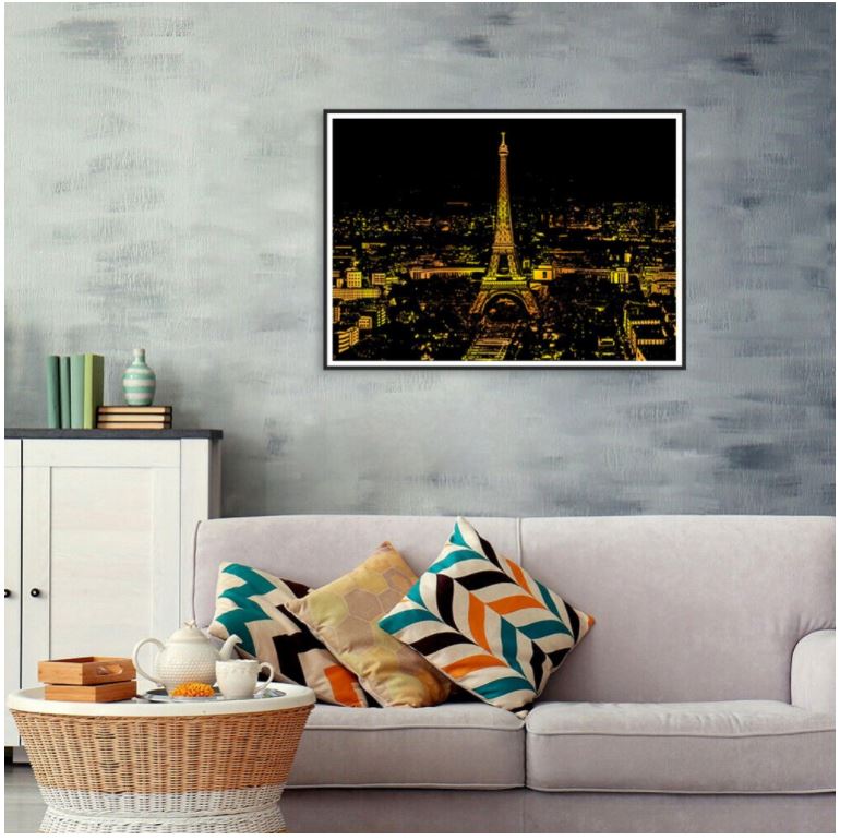 Do obývacích pokojů vybírejte takové obrazy, které nejlépe vystihují celkový styl místnosti