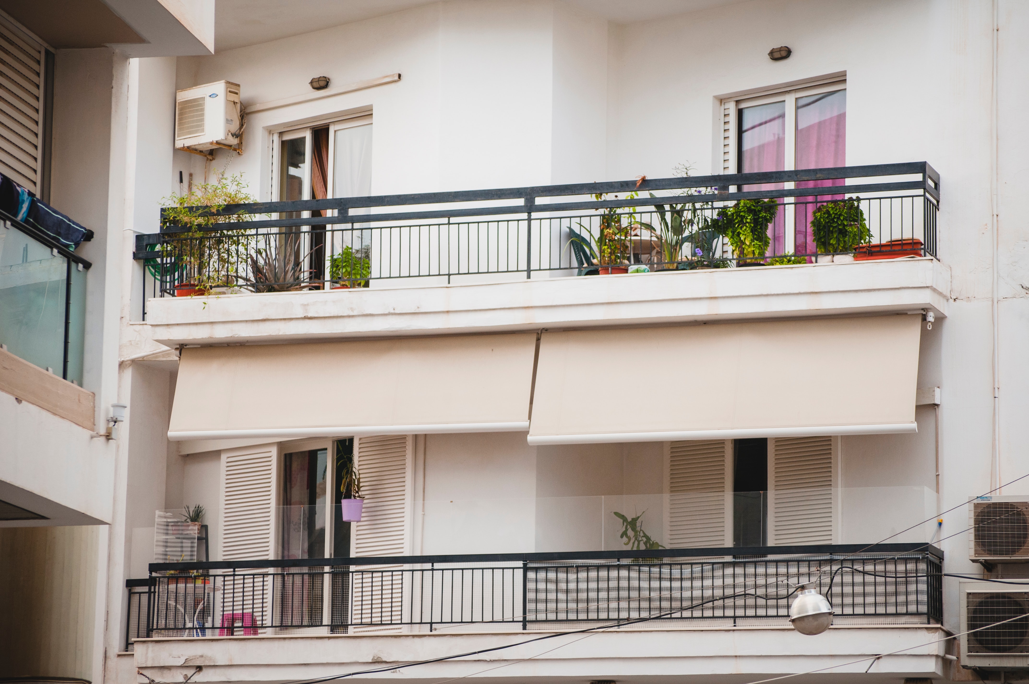 Markýzy na balkon se postarají také o větší soukromí