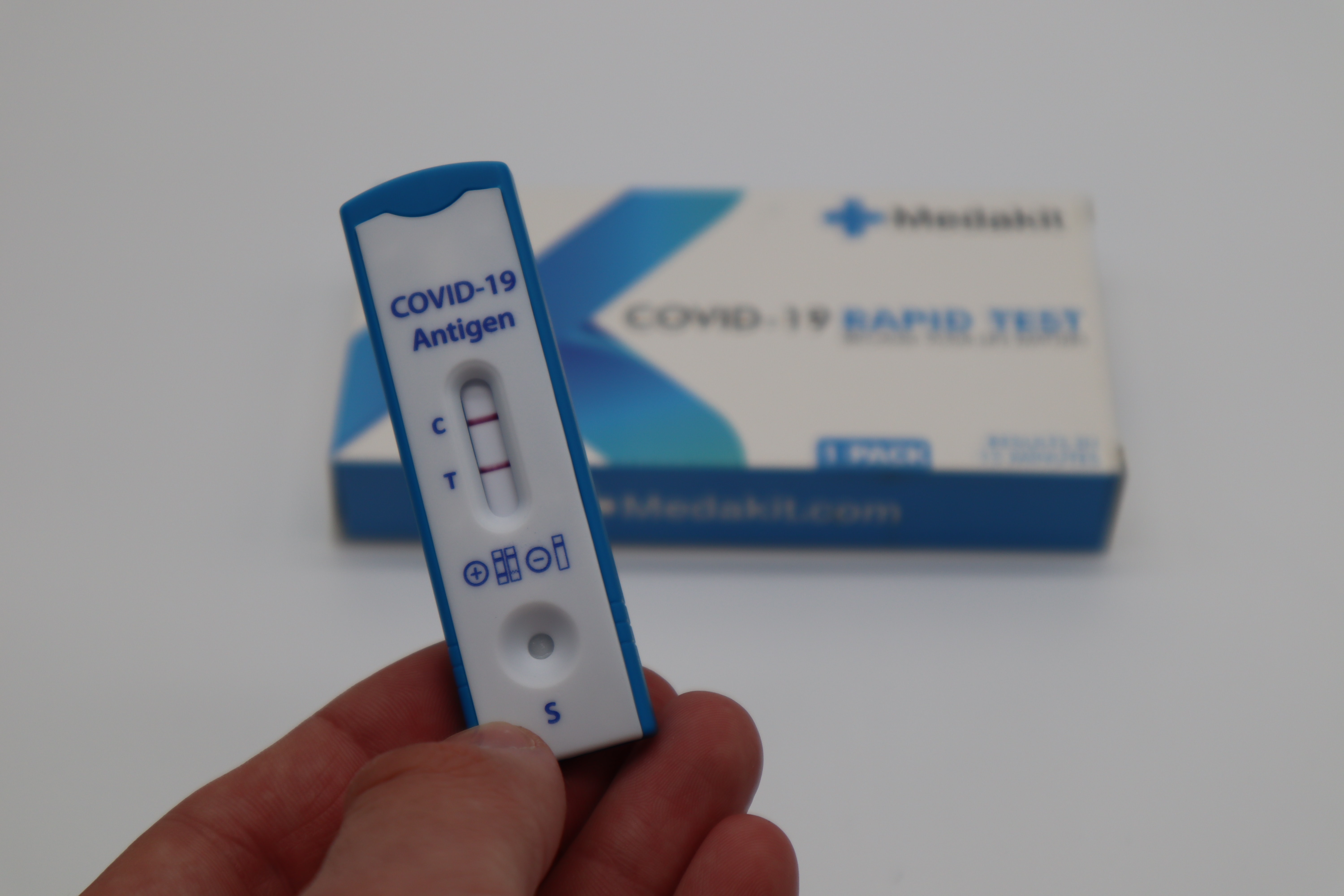 Jak vybrat test na koronavirus?