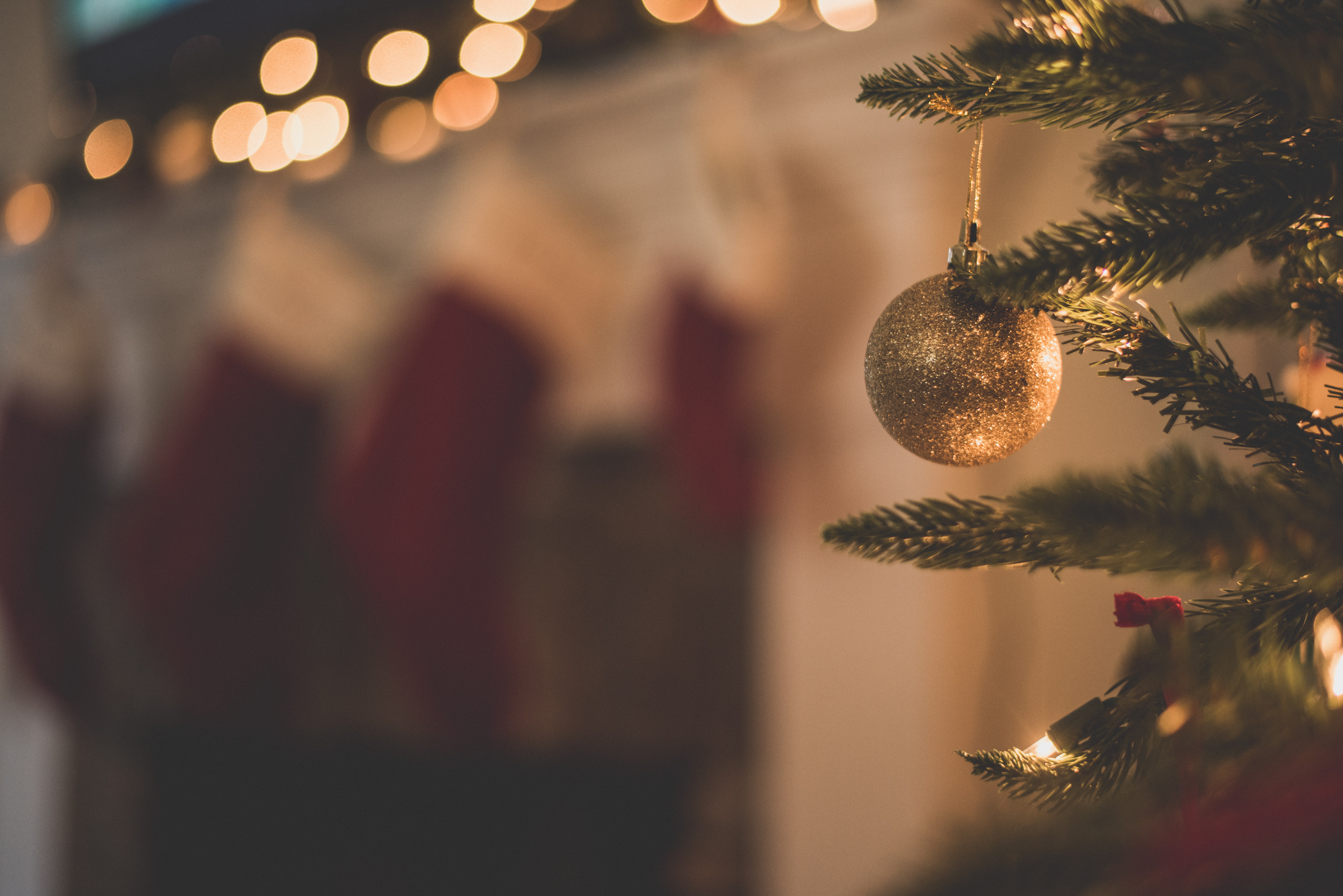 Při vybírání vánočních dekorací byste měli postupovat systematicky a neupozaďovat vlastní styl