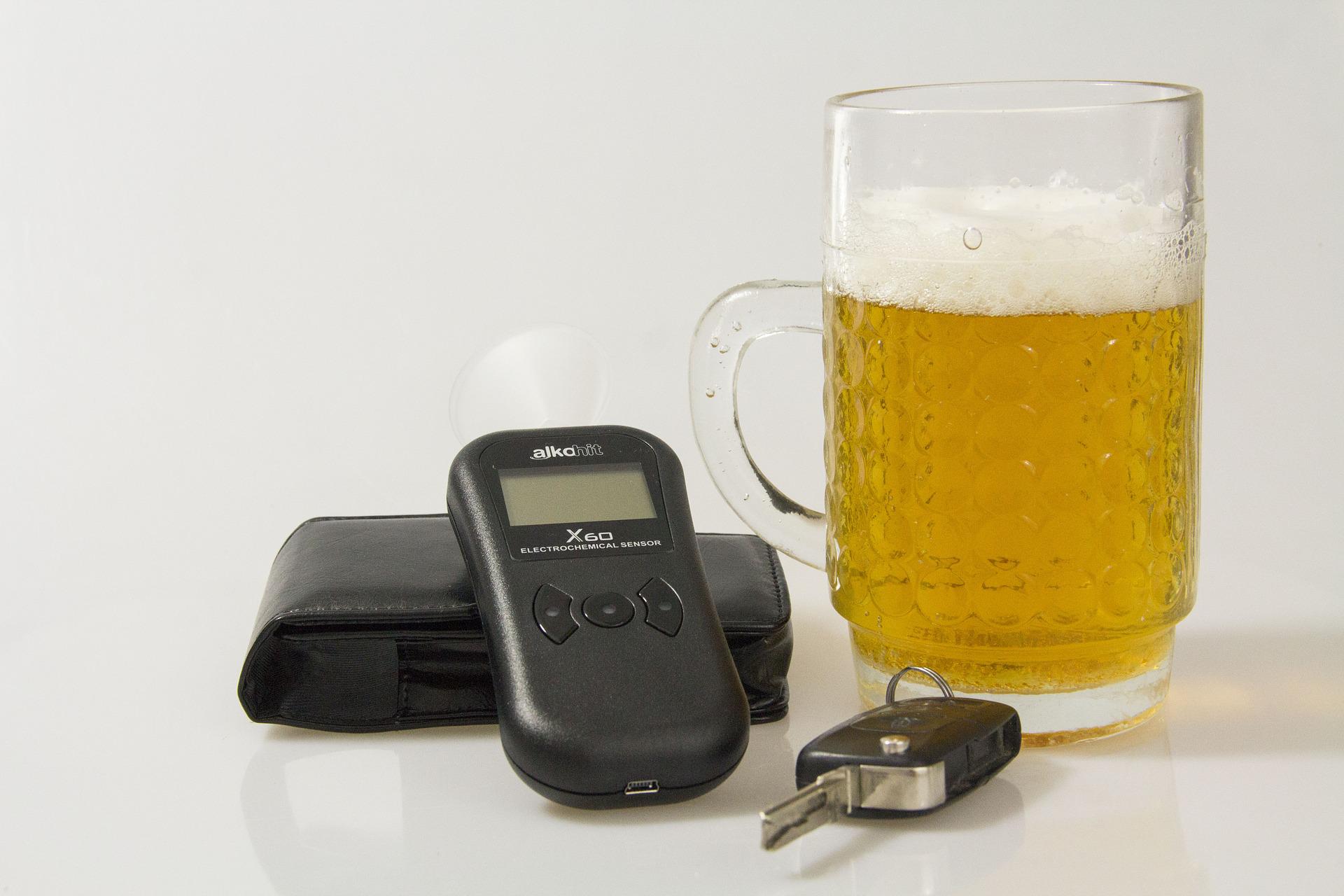 Alkohol tester rozhodne za vás, zda můžete sednout za volant, či nikoliv.