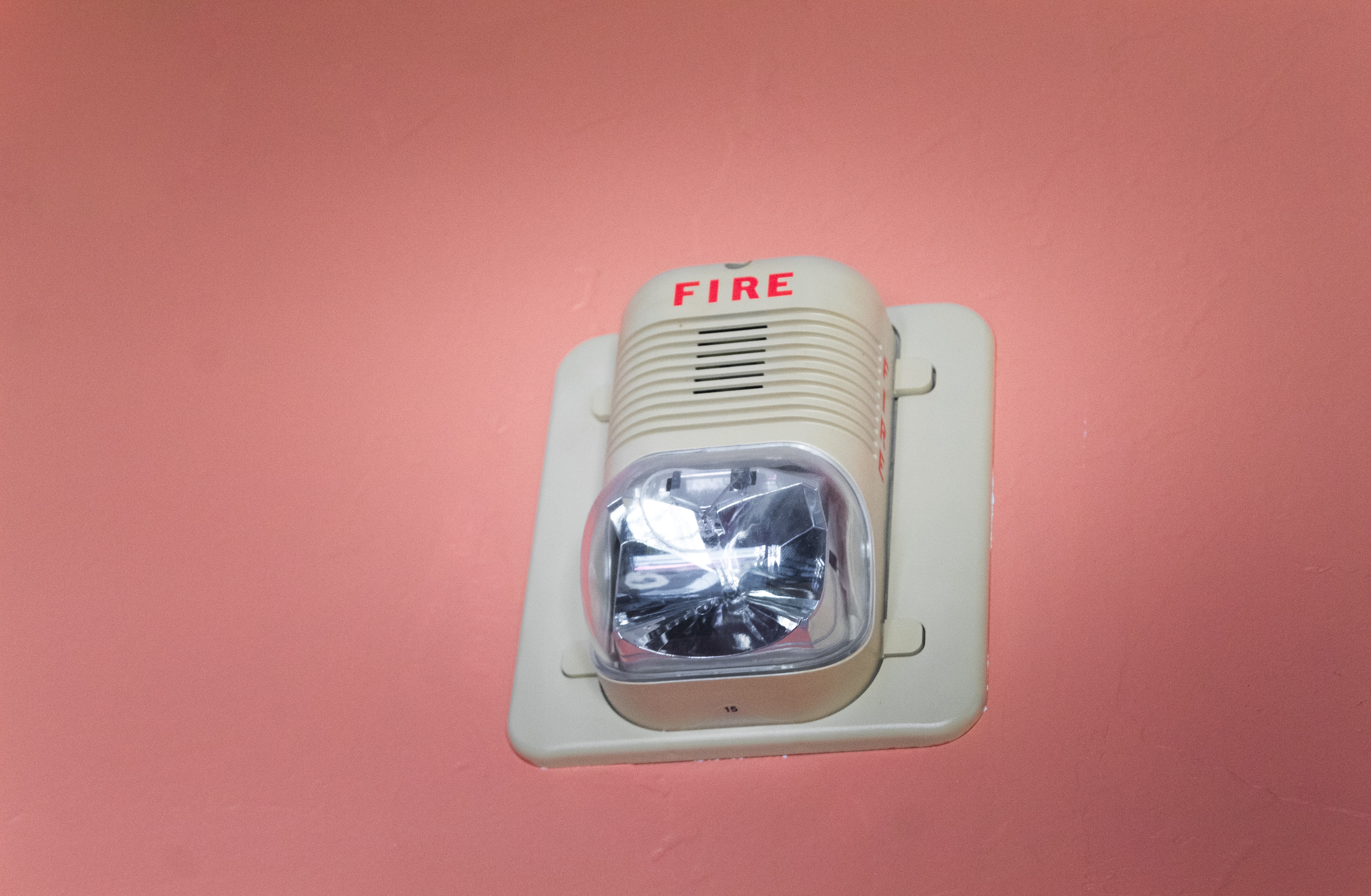 Požární hlásič vám může zachránit život.