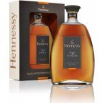 Hennessy Fine de Cognac 40% Giftbox 0,7 l (karton) – Hledejceny.cz