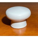 dřevěná knopka, úchytka 453 BUK bílá – Zboží Mobilmania