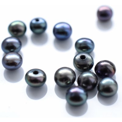 Perla sladkovodní přírodní tmavá 4-4,5mm polovrtaná PP 135-1 – Zboží Dáma