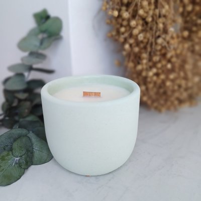 BETON home LESNÍ ROMANCE / Himalájský cedr x Jasmín 220 g – Zboží Mobilmania