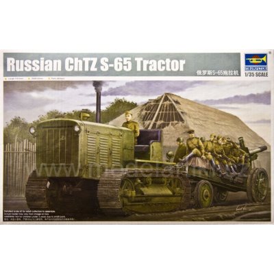 Trumpeter Russian ChTZ S-65 Tractor 1:35
