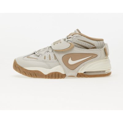 Nike W Air Adjust Force 2023 khaki/ sail-light bone-gum med brown