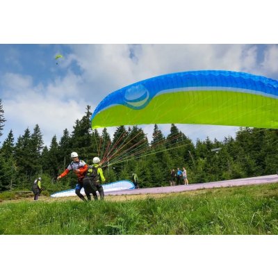 Tandemový paragliding, 1 osoba, 20 - 30 minut letu – Hledejceny.cz