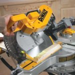 Dewalt DWS780 – Sleviste.cz