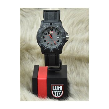 Luminox 8882