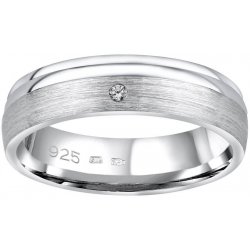 SILVEGO Snubní stříbrný prsten Amora pro ženy QRALP130W