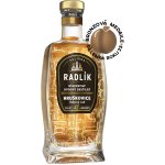 Radlík Slivovice dubový sud 43% 0,5 l (holá láhev) – Zboží Dáma