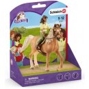 Schleich 42414 Černovláska Sarah na arabské klisně