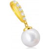 Přívěsky Šperky Eshop Diamantový přívěsek ze žlutého zlata sladkovodní bílá perla na očku, čiré brilianty S3BT506.78
