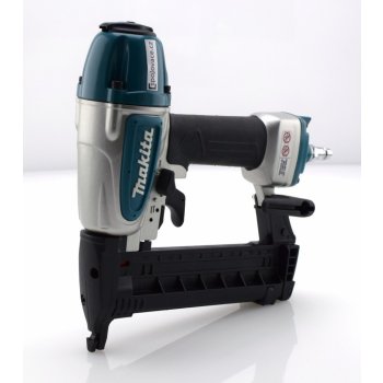 Makita AT638A