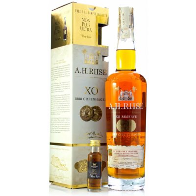 A.H.Riise Copenhagen Gold Medal 1888 40% 0,7 l (karton) – Hledejceny.cz