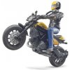 Sběratelský model Bruder Motocykl Ducati Scrambler Full Throttle s jezdcem 1:16