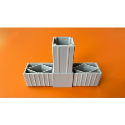 Plastová spojka 404 – Sleviste.cz