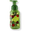 Mýdlo Bath & Body Works Pěnové mýdlo na ruce BASIL LEAF & APPLE 259 ml