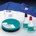 Barva NORIS 320 na látku 50 ml černá – Sleviste.cz