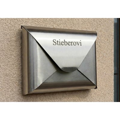 Nerezová schránka Psaníčko Senior A3 se jménem – leptaný nápis Font: Times New Roman – Hledejceny.cz