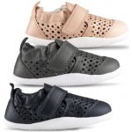 Bobux kožené capáčky XP Go Punch Barefoot Navy – Sleviste.cz