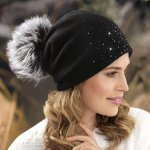 Krumlovanka dámská čepice s bambulí W-0151/018 černá – Zboží Mobilmania