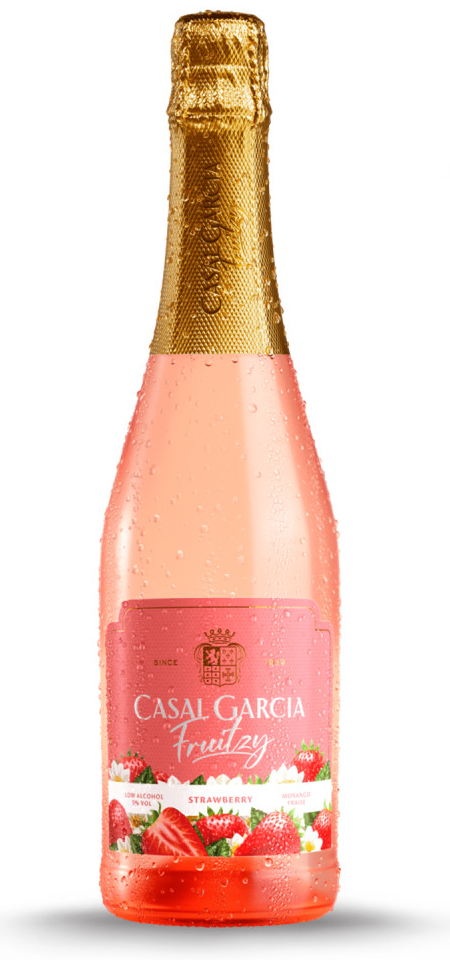 Aveleda Casal Garcia Fruitzy ovocné perlivé víno jahoda 5% 0,75 l (holá láhev)