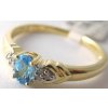 Prsteny Klenoty Budín Zásnubní prsten ze žlutého zlata s modrým topazem libovolná 585/1,95gr 3810451