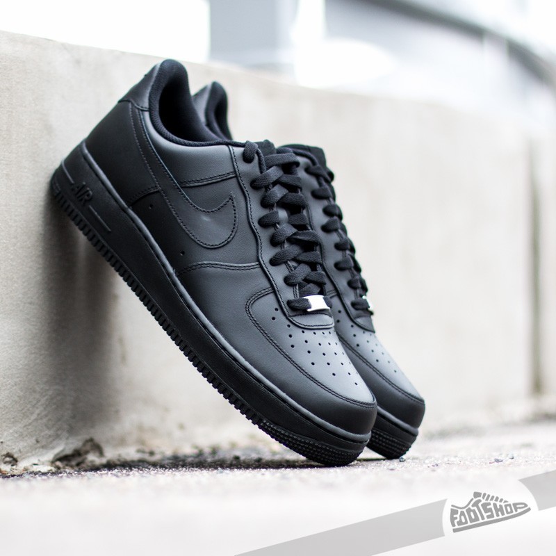 nike air force cerne