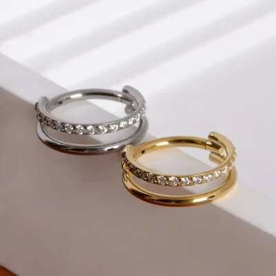 InfinityPierce.cz dvojitý titanový kroužek s čirými krystaly SAWKR01 – Sleviste.cz