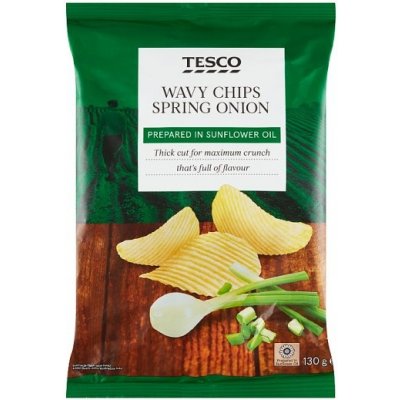 Tesco Bramborové lupínky smažené s příchutí jarní cibulky 130 g – Zboží Dáma